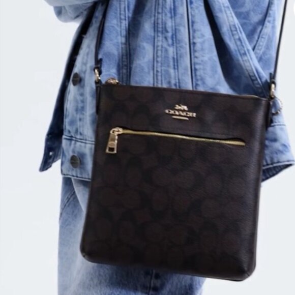 Coach Y2K Signature Monogram Rowan Crossbody Bag (F34938) EUC - Picture 5 of 15